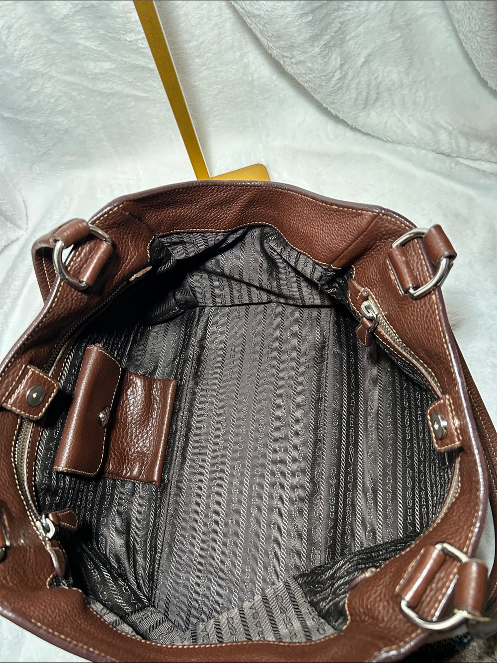 421. Vintage Prada Multi-Pocket Shoulder Bag - Picture 11 of 14